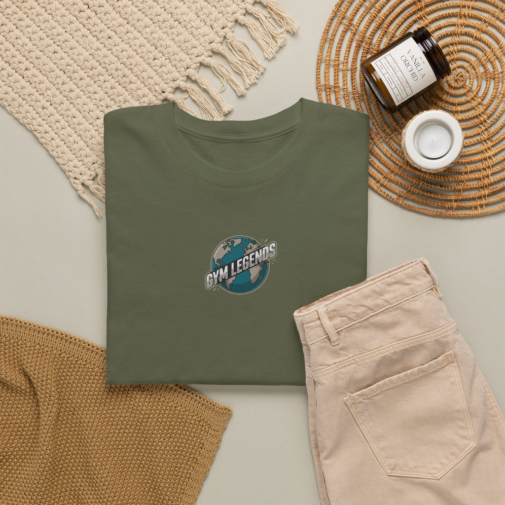 Vintage Surf Logo Tee — Minimal Ocean Graphic T-Shirt
