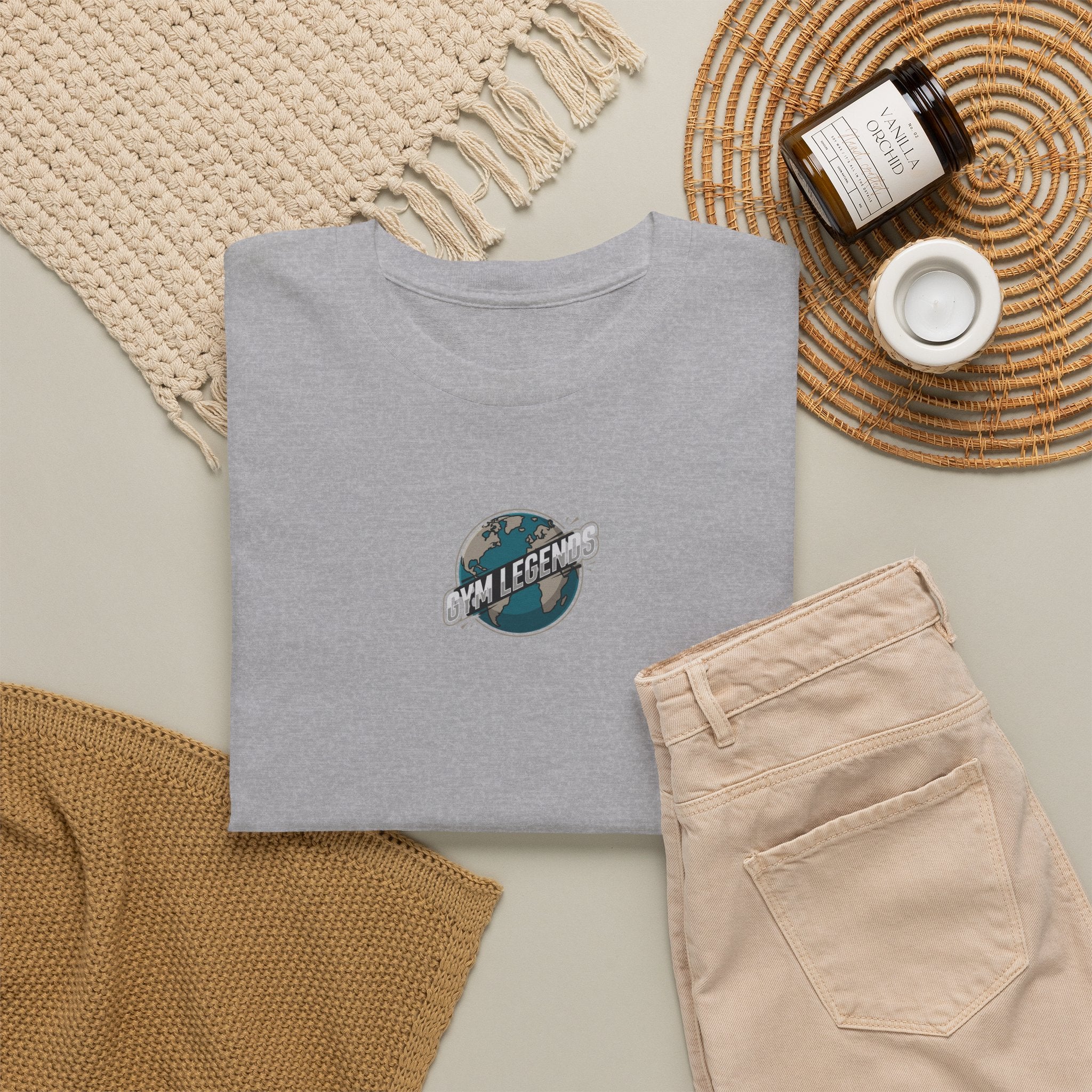 Vintage Surf Logo Tee — Minimal Ocean Graphic T-Shirt